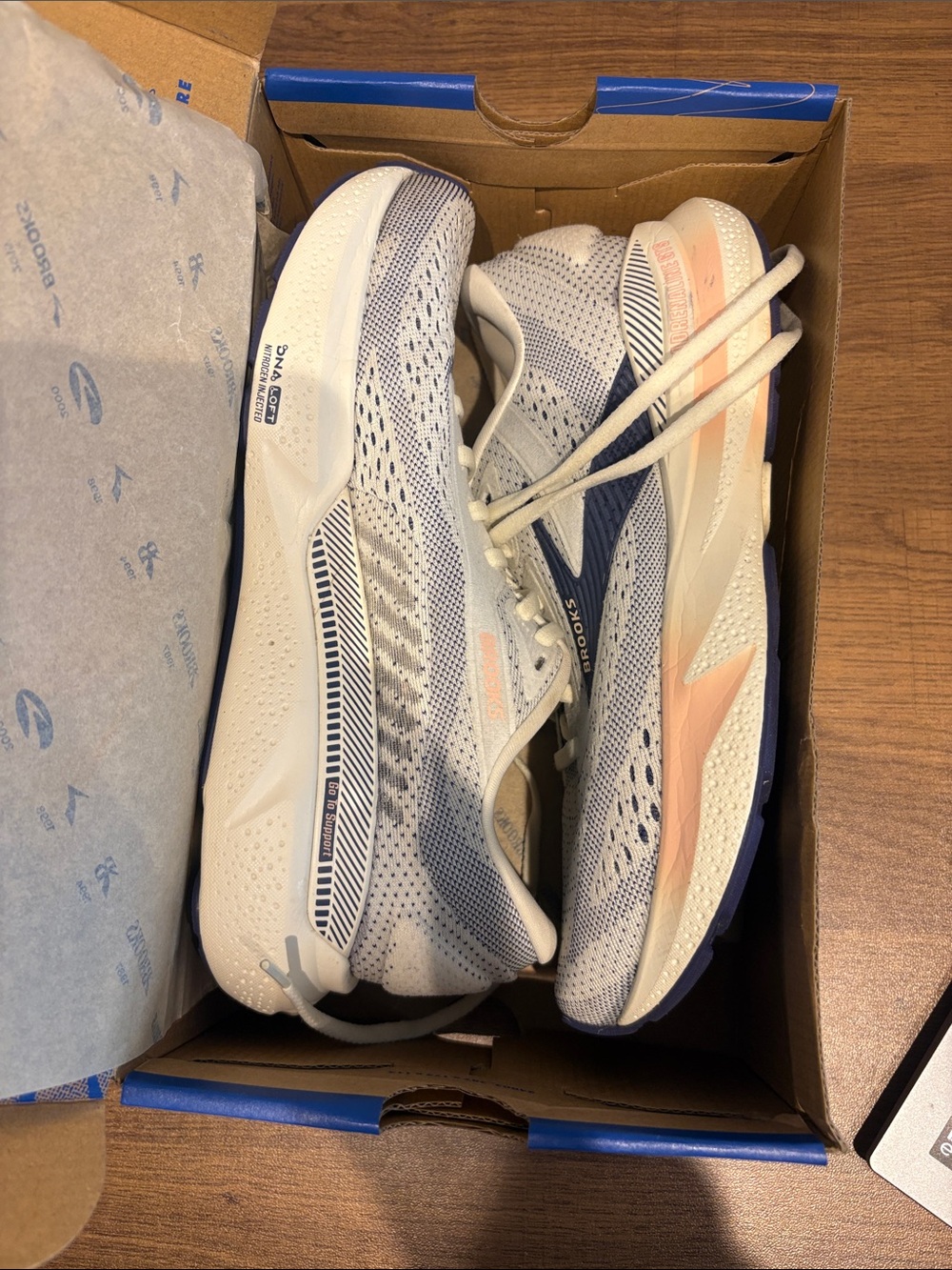 Brooks Running Adrenaline GTS 24 - Picture 14 of 14